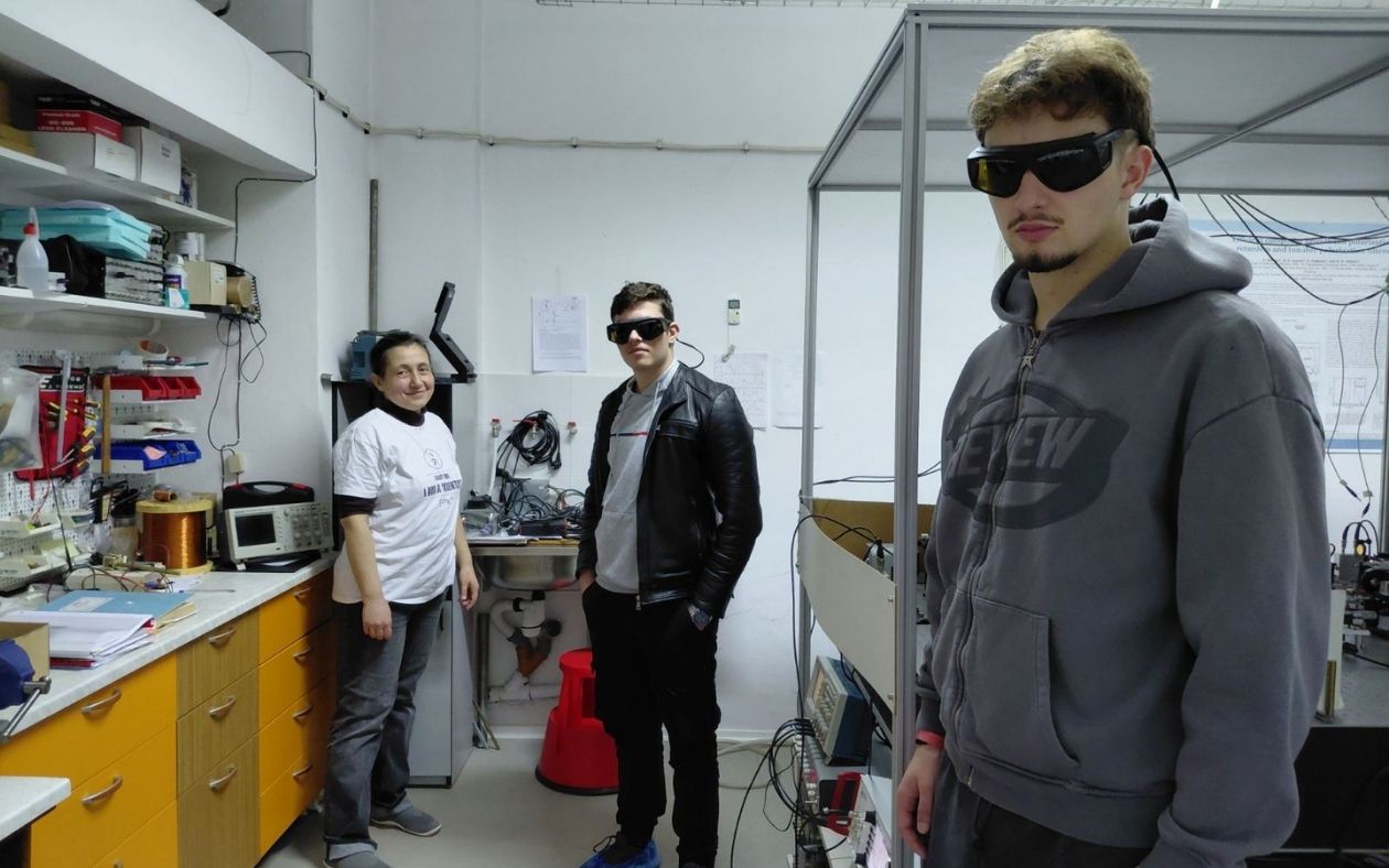 Ден на отворените врати в Институт по физика на твърдото тяло на БАН - Посещение на лаборатории