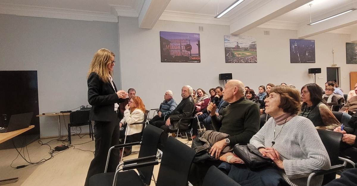 Научнопопулярната лекция на  тема  „Лазерно индуцираният ядрен синтез – нова физическа парадигма“ в Столична библиотека